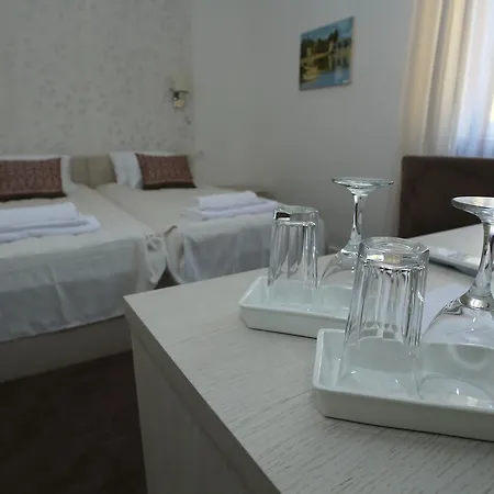 Konaciste Grad 4* Užice